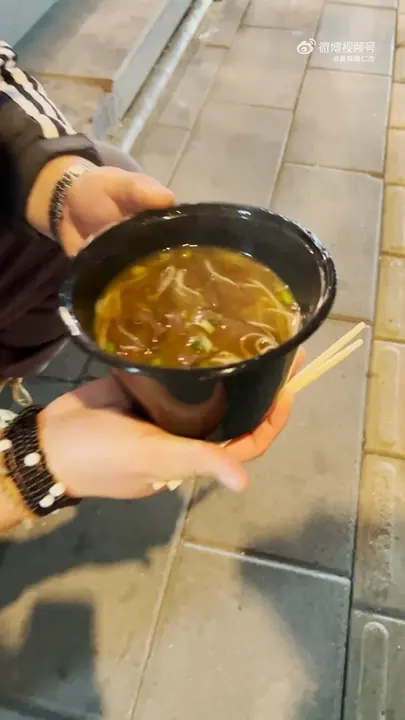 猪血米粉
