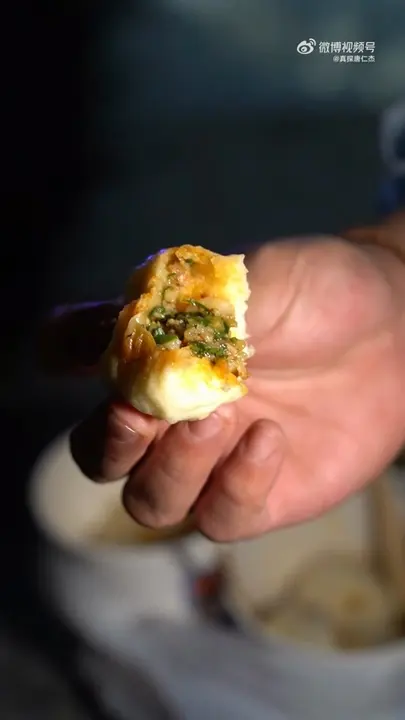 招牌麻辣小笼包