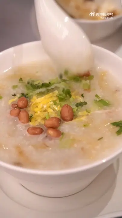 鲜虾艇仔粥