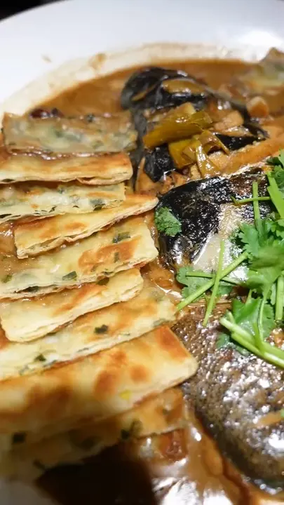 鱼头泡饼