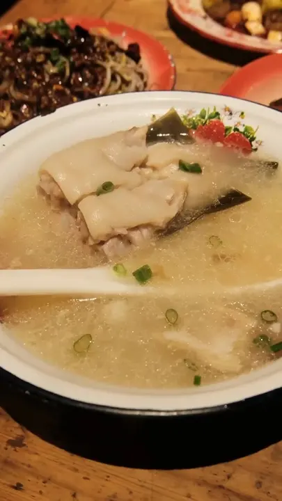 炖蹄花