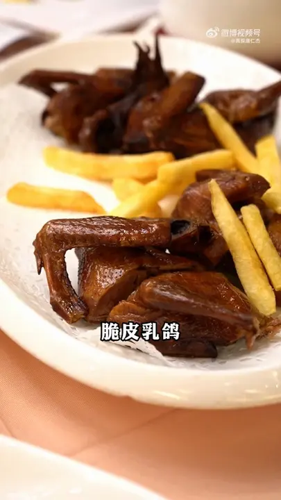 脆皮乳鸽