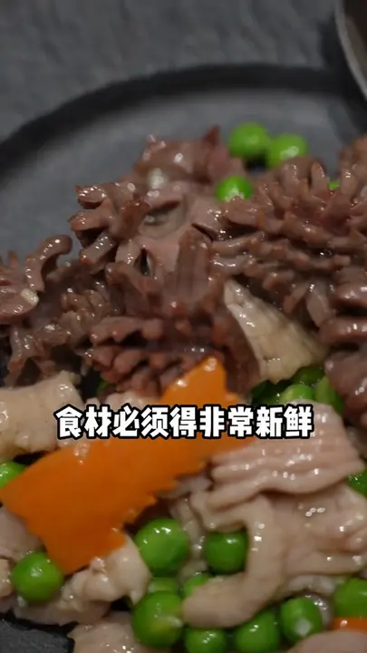鸡里蹦
