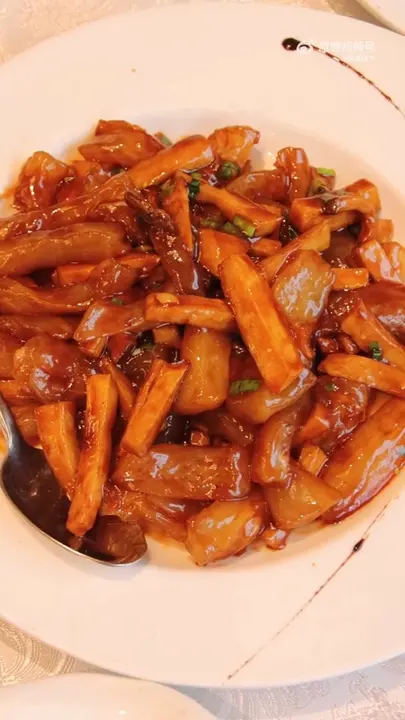 八宝鸡丁