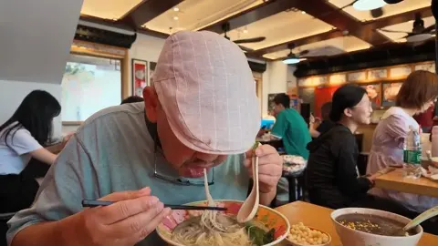 蟹粉小馄饨