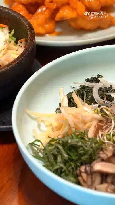 大麦拌饭