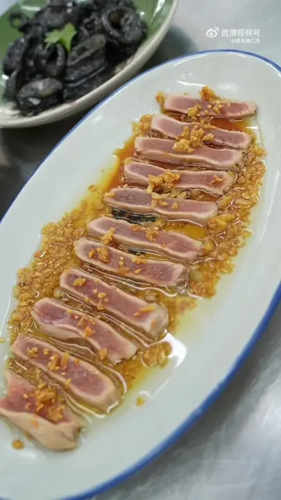 蒜油酱油煎牛肉
