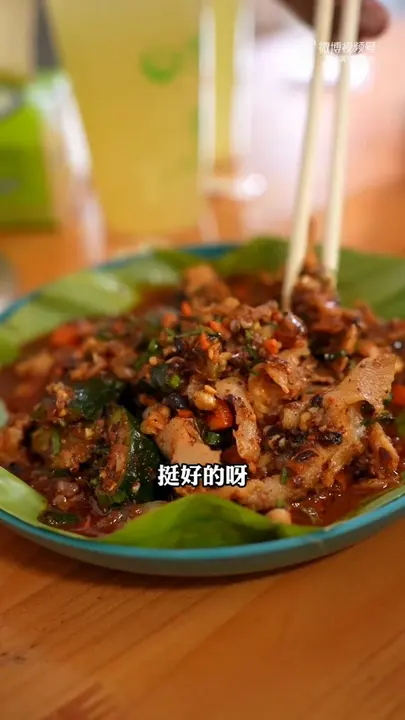 百香果舂鸡脚