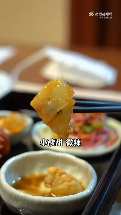 宫保溏心龙虾五彩面